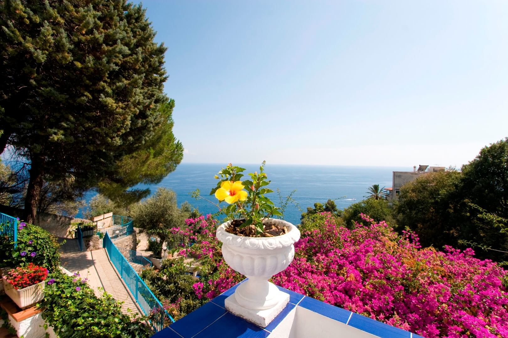 TRAUMHAFTE VILLA AM MEER - HAUS MIT MEERBLICK 
